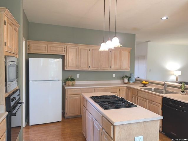 14223 Butlers Brg, San Antonio, TX 78232