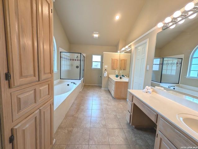 14223 Butlers Brg, San Antonio, TX 78232
