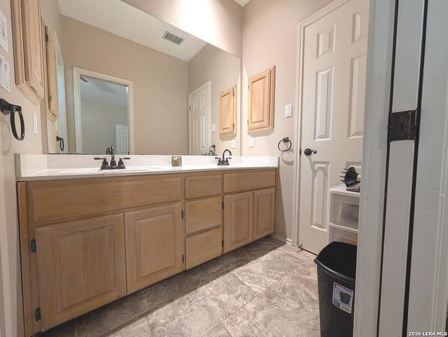 14223 Butlers Brg, San Antonio, TX 78232