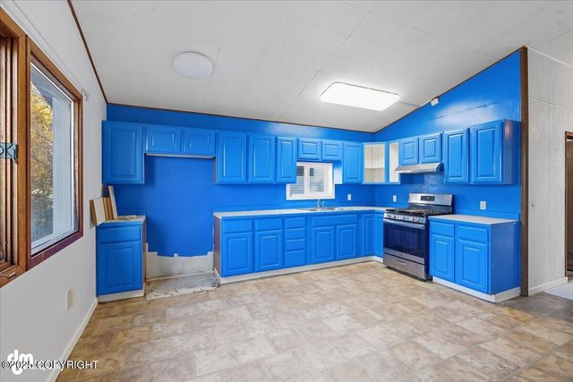 509 Irwin Street, Anchorage, AK 99508