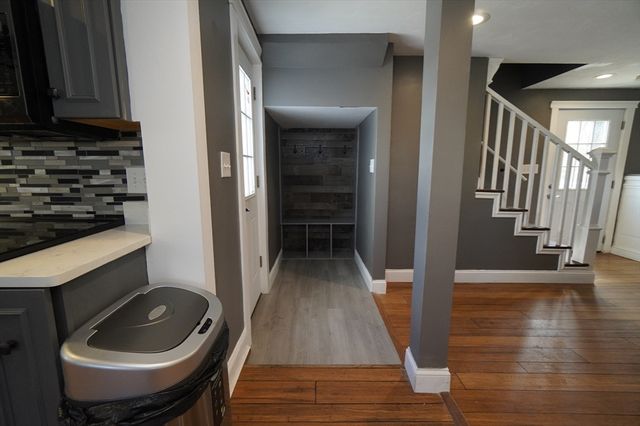 25 Cook St, Douglas, MA 01516