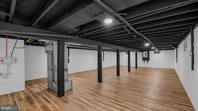 796 S WEST AVE, Vineland, NJ 08360