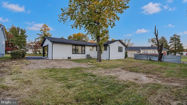 796 S WEST AVE, Vineland, NJ 08360