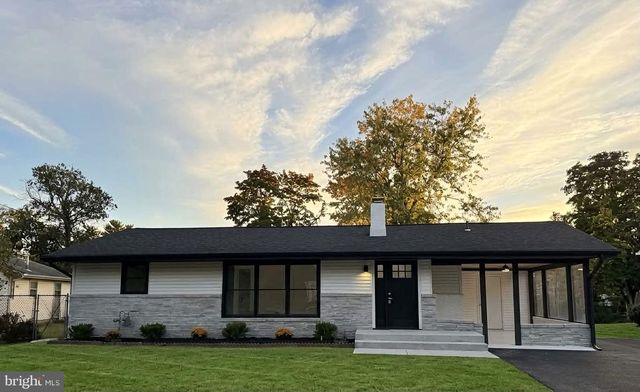 796 S WEST AVE, Vineland, NJ 08360