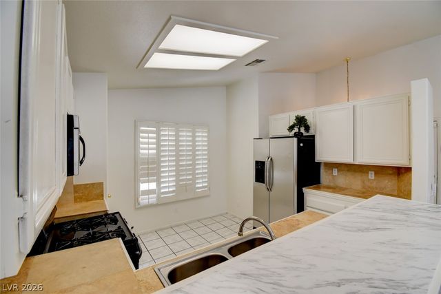 638 Rubber Tree Avenue, North Las Vegas, NV 89032