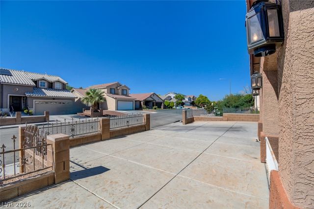 638 Rubber Tree Avenue, North Las Vegas, NV 89032