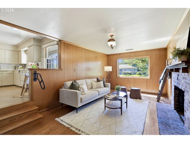 13821 Nw MILBURN St, Portland, OR 97229