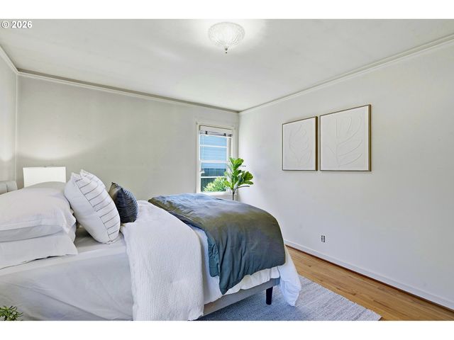 13821 Nw MILBURN St, Portland, OR 97229