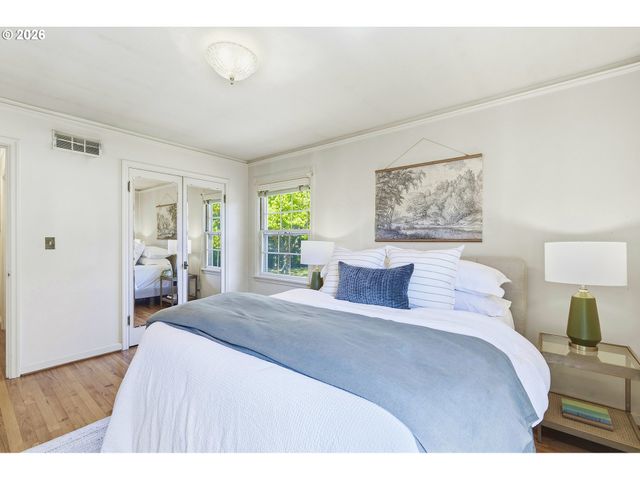 13821 Nw MILBURN St, Portland, OR 97229