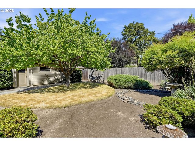 13821 Nw MILBURN St, Portland, OR 97229