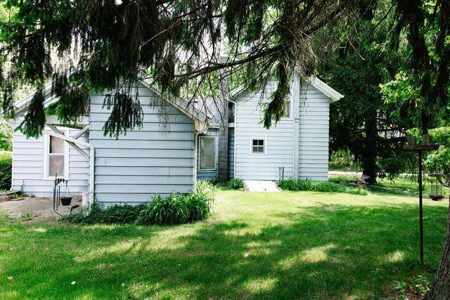 421 Kinsey Avenue Se, Caledonia Vlg, MI 49316