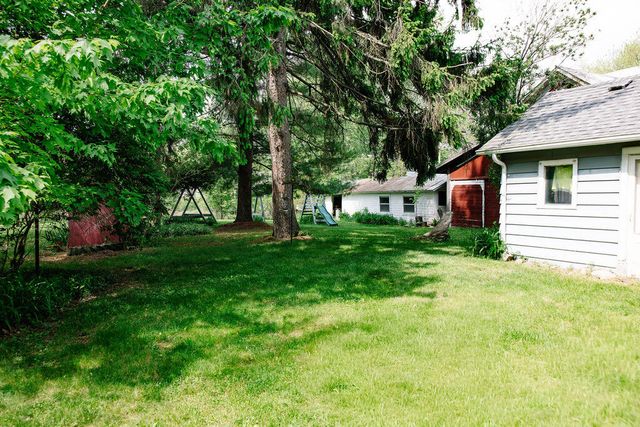 421 Kinsey Avenue Se, Caledonia Vlg, MI 49316
