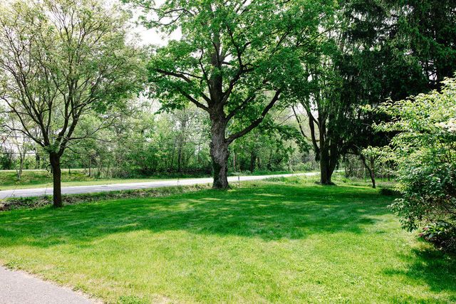 421 Kinsey Avenue Se, Caledonia Vlg, MI 49316