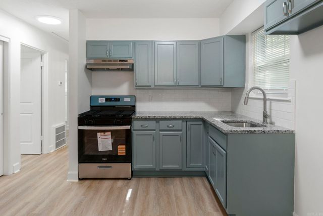 17 Woodcliff Circle, Little Rock, AR 72204