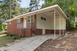 17 Woodcliff Circle, Little Rock, AR 72204
