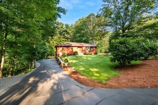 9 Cole Road, Derry, NH 03038
