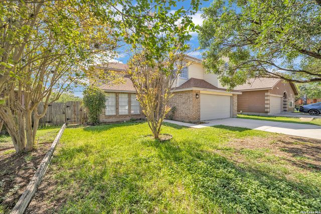 10123 Shadyglen, San Antonio, TX 78240