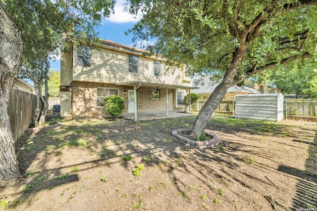 10123 Shadyglen, San Antonio, TX 78240