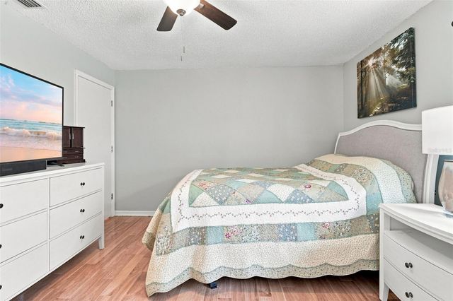 12435 ORANGEWOOD CIRCLE, Tavares, FL 32778