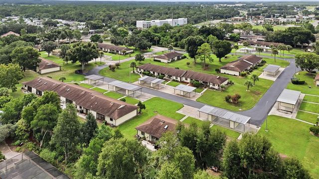 12435 ORANGEWOOD CIRCLE, Tavares, FL 32778