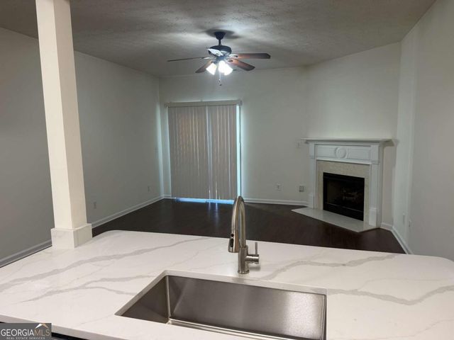 2729 Heathrow Drive, Lawrenceville, GA 30043