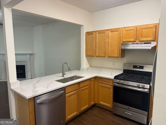 2729 Heathrow Drive, Lawrenceville, GA 30043