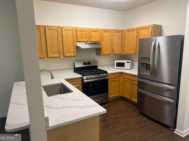 2729 Heathrow Drive, Lawrenceville, GA 30043