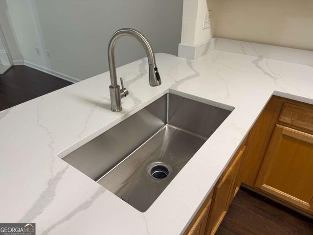 2729 Heathrow Drive, Lawrenceville, GA 30043