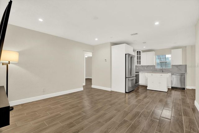 1910 E WILDER AVENUE, Tampa, FL 33610