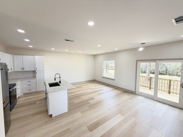 200 Hickory Ave, Lewisburg, TN 37091