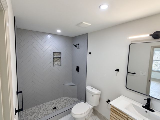 200 Hickory Ave, Lewisburg, TN 37091