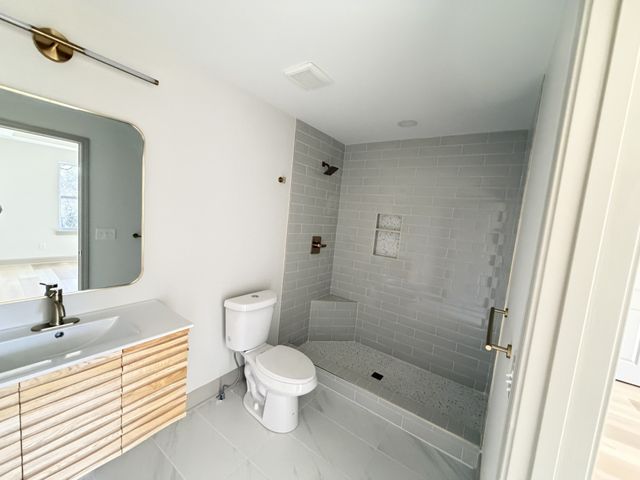 200 Hickory Ave, Lewisburg, TN 37091