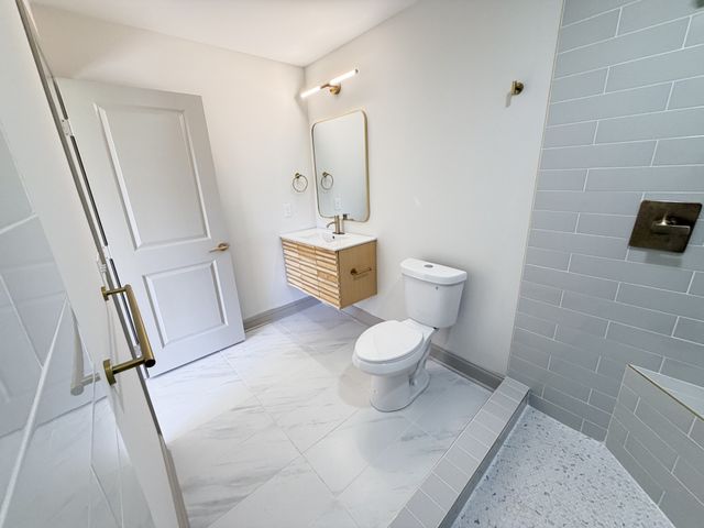 200 Hickory Ave, Lewisburg, TN 37091