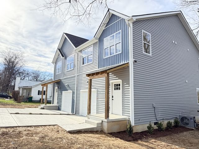 200 Hickory Ave, Lewisburg, TN 37091