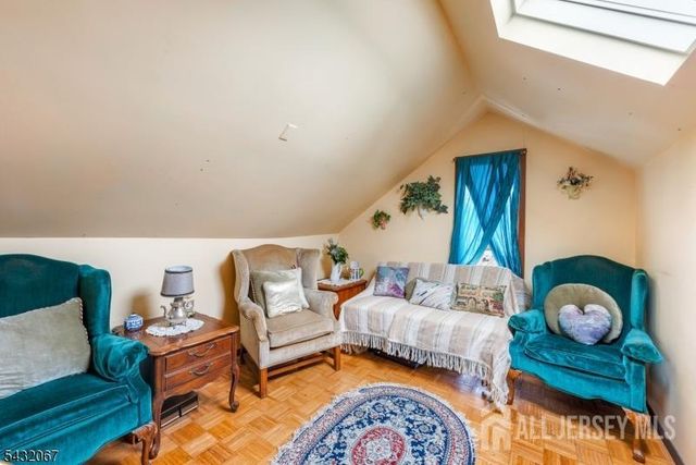 34 GLENWOOD Terrace, Woodbridge Proper, NJ 08863
