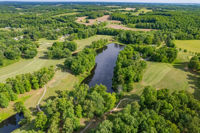 594 Double Eagle Dr, Summertown, TN 38483