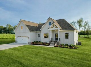 594 Double Eagle Dr, Summertown, TN 38483