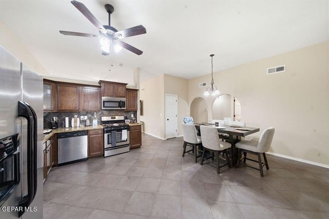 14329 Desert Orchid Drive, Horizon City, TX 79928