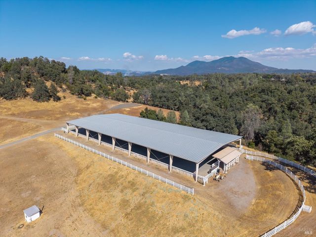 8900 Wight Way, Kelseyville, CA 95451