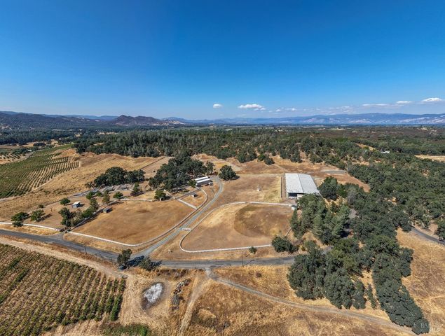 8900 Wight Way, Kelseyville, CA 95451