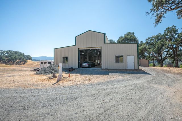 8900 Wight Way, Kelseyville, CA 95451
