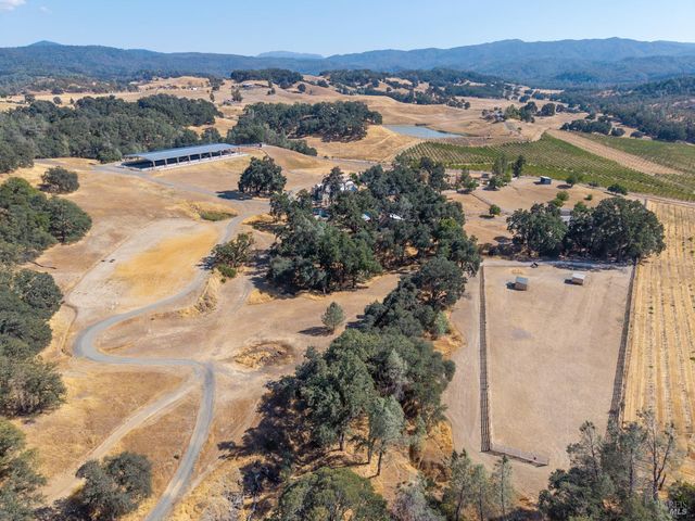 8900 Wight Way, Kelseyville, CA 95451