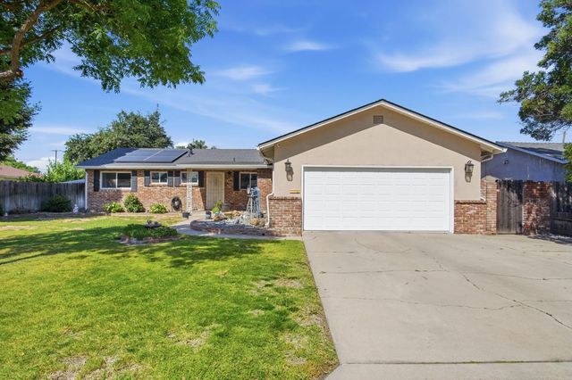 1511 Lorry Ave, Modesto, CA 95355