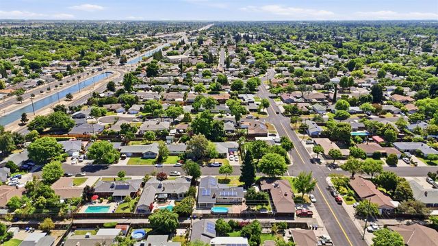 1511 Lorry Ave, Modesto, CA 95355
