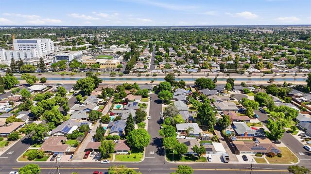 1511 Lorry Ave, Modesto, CA 95355