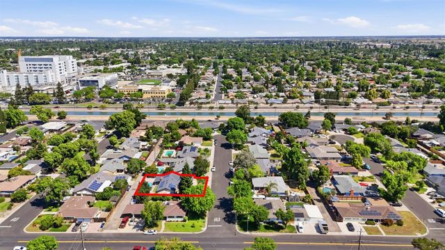 1511 Lorry Ave, Modesto, CA 95355