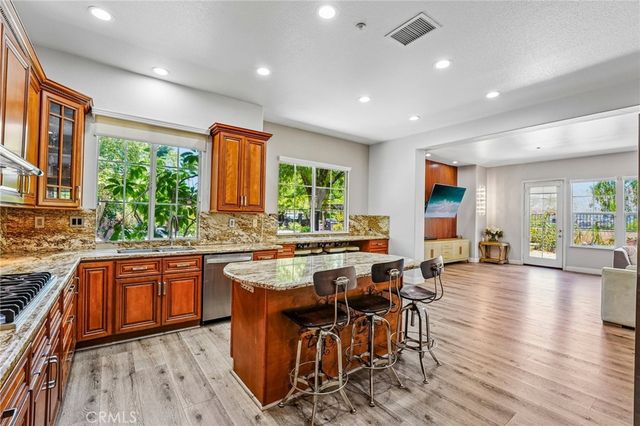 6050 Cannich, Riverside, CA 92507