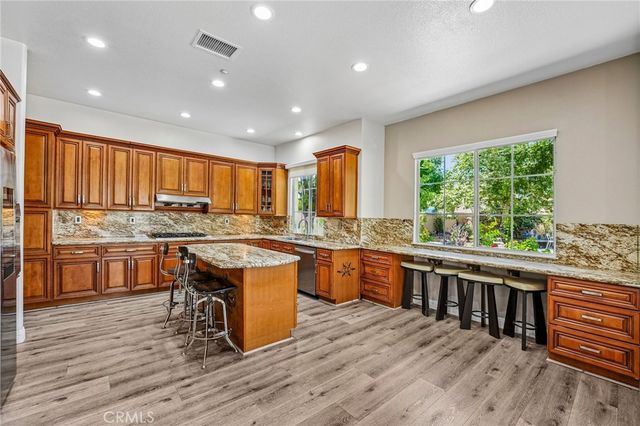 6050 Cannich, Riverside, CA 92507