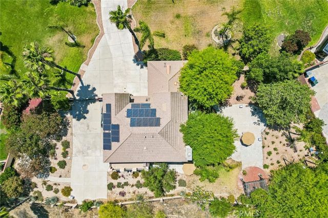 6050 Cannich, Riverside, CA 92507