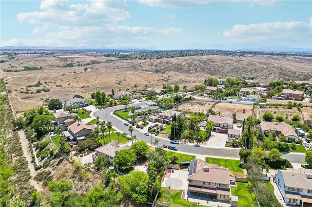 6050 Cannich, Riverside, CA 92507